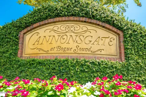 742 Cannonsgate Drive Newport NC 28570