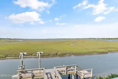177 Atkinson Road Surf City NC 28445