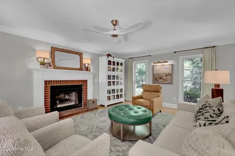 6617 Windingwood Lane Wilmington NC 28411