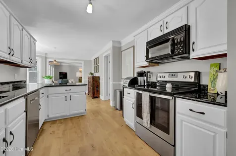 6617 Windingwood Lane Wilmington NC 28411