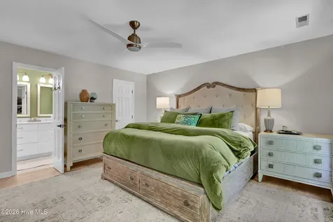 6617 Windingwood Lane Wilmington NC 28411