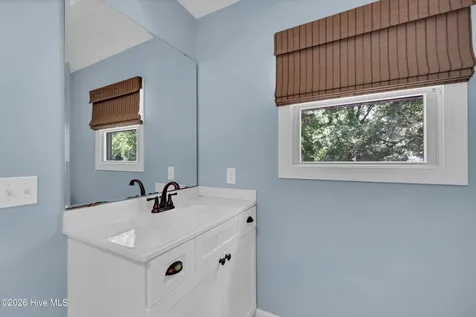 6617 Windingwood Lane Wilmington NC 28411