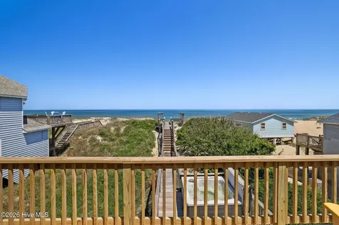 9011 S Old Oregon Inlet Road Nags Head NC 27959