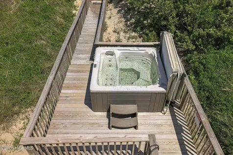 9011 S Old Oregon Inlet Road Nags Head NC 27959