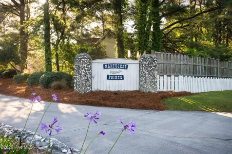6704 Yarmouth Way Wilmington NC 28409