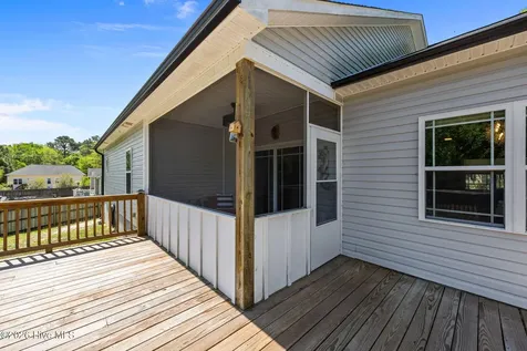 106 Wild Oak Drive Bogue NC 28570