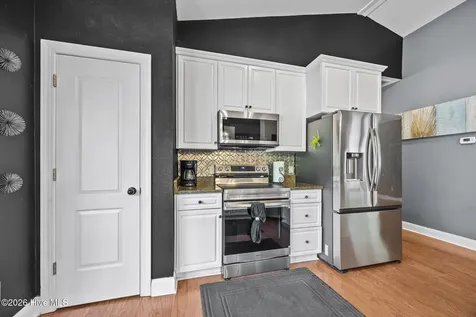106 Wild Oak Drive Bogue NC 28570