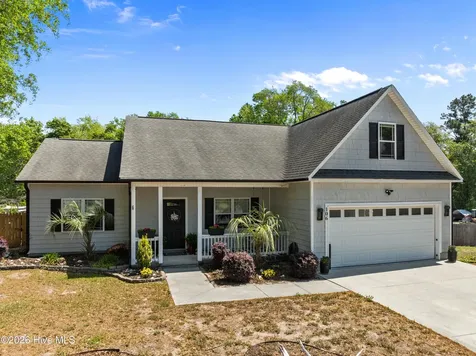 106 Wild Oak Drive Bogue NC 28570