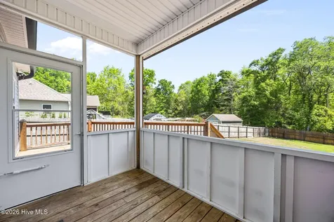 106 Wild Oak Drive Bogue NC 28570