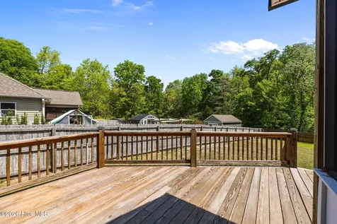 106 Wild Oak Drive Bogue NC 28570