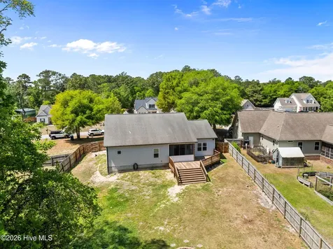 106 Wild Oak Drive Bogue NC 28570