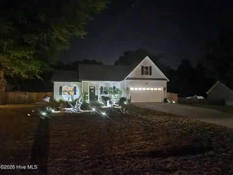 106 Wild Oak Drive Bogue NC 28570