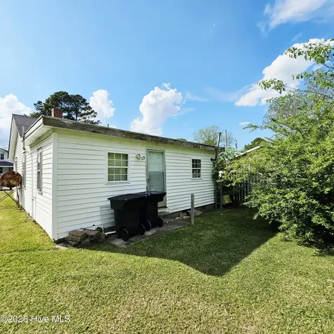 1314 Moore Street Elizabeth City NC 27909