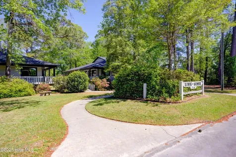 7 Linksiders Road New Bern NC 28562