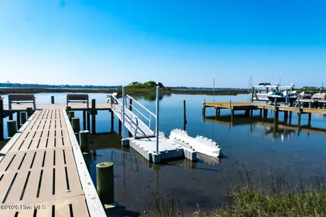 112 Magens Way Cedar Point NC 28584