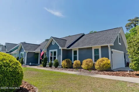 112 Magens Way Cedar Point NC 28584