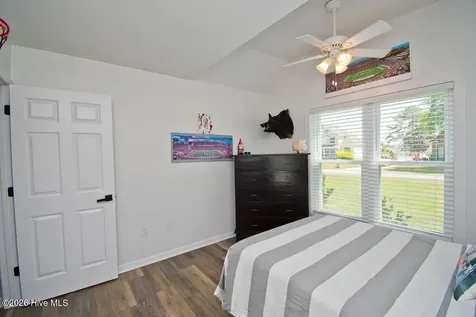 112 Magens Way Cedar Point NC 28584