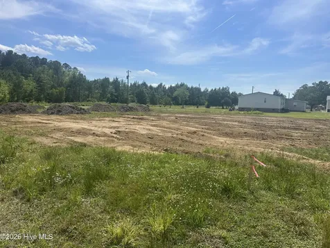 2B Powell Street Bolton NC 28423