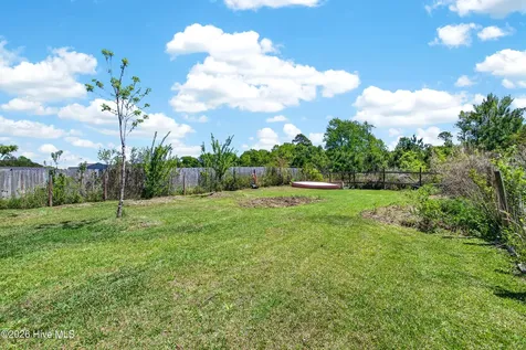 412 Elgin Road Hubert NC 28539