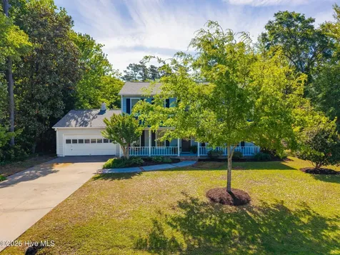 121 Gull Harbor Drive Newport NC 28570