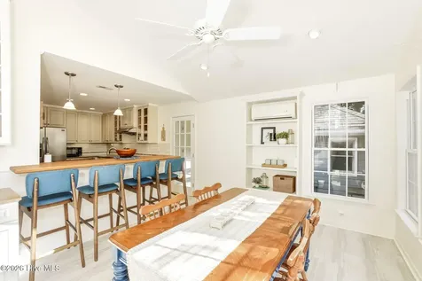 121 Gull Harbor Drive Newport NC 28570