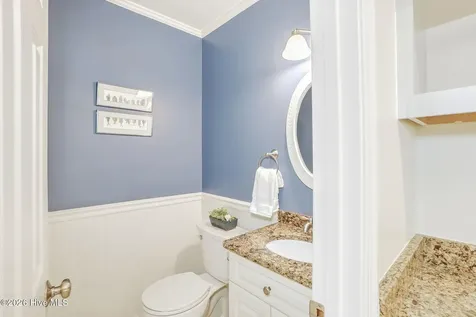 121 Gull Harbor Drive Newport NC 28570