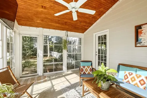 121 Gull Harbor Drive Newport NC 28570