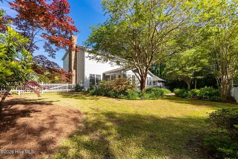 121 Gull Harbor Drive Newport NC 28570