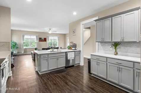 422 Darel Street Rocky Point NC 28457