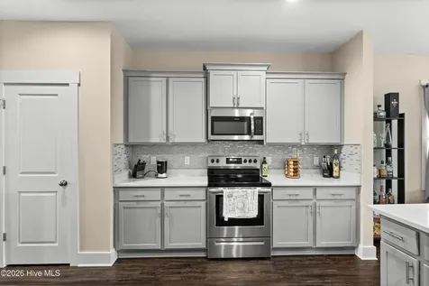 422 Darel Street Rocky Point NC 28457