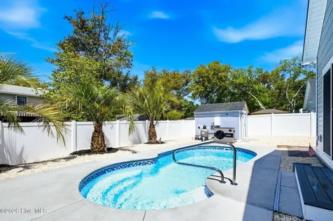 121 NW 12th Street Oak Island NC 28465