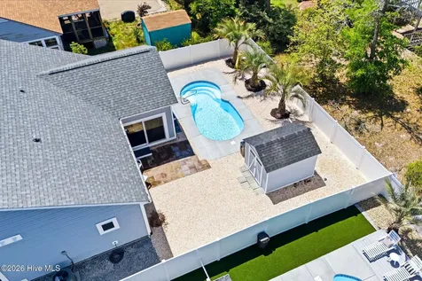 121 NW 12th Street Oak Island NC 28465
