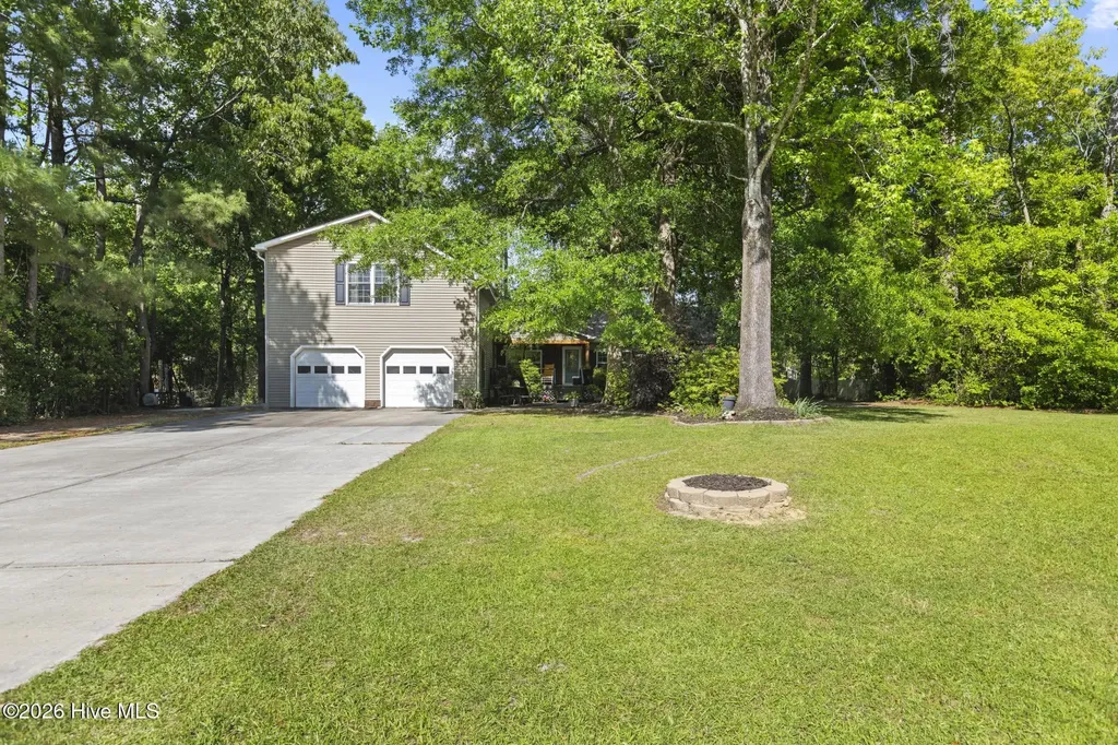 346 Knollwood Drive Hampstead NC 28443