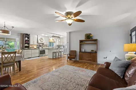 346 Knollwood Drive Hampstead NC 28443
