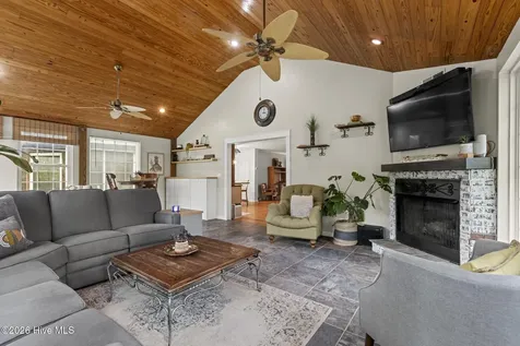 346 Knollwood Drive Hampstead NC 28443