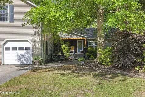 346 Knollwood Drive Hampstead NC 28443