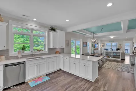 7202 E Yacht Drive Oak Island NC 28465