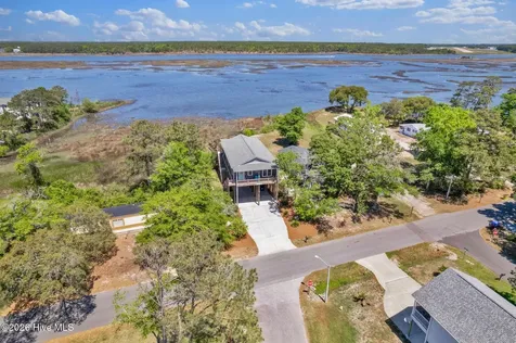 7202 E Yacht Drive Oak Island NC 28465