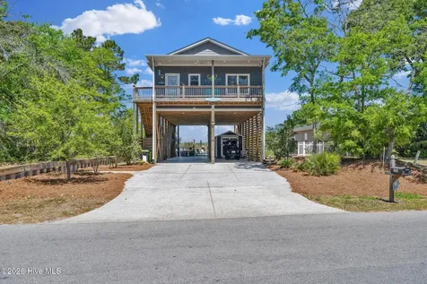 7202 E Yacht Drive Oak Island NC 28465