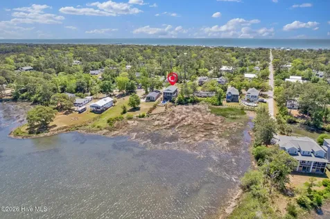 7202 E Yacht Drive Oak Island NC 28465