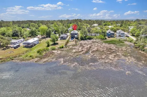7202 E Yacht Drive Oak Island NC 28465