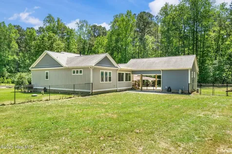 460 Upland Road Willard NC 28478