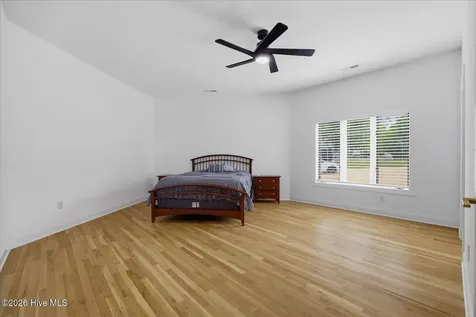 304 Gull Road Hampstead NC 28443
