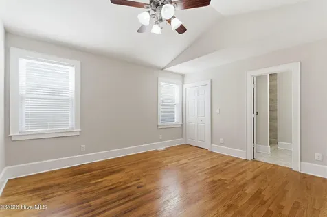 2023 Perry Avenue Wilmington NC 28403