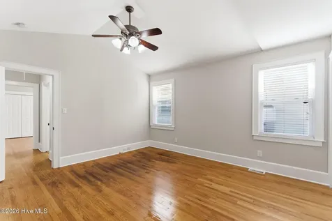 2023 Perry Avenue Wilmington NC 28403