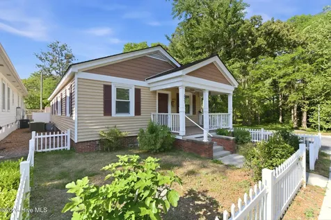 2023 Perry Avenue Wilmington NC 28403