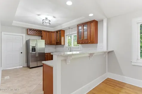 2023 Perry Avenue Wilmington NC 28403