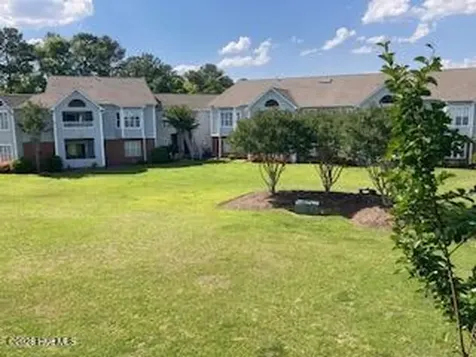 4154 Breezewood Drive Wilmington NC 28412