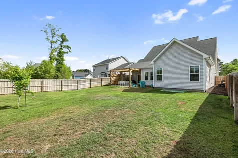 67 Man O War Lane Hampstead NC 28443
