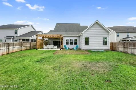 67 Man O War Lane Hampstead NC 28443